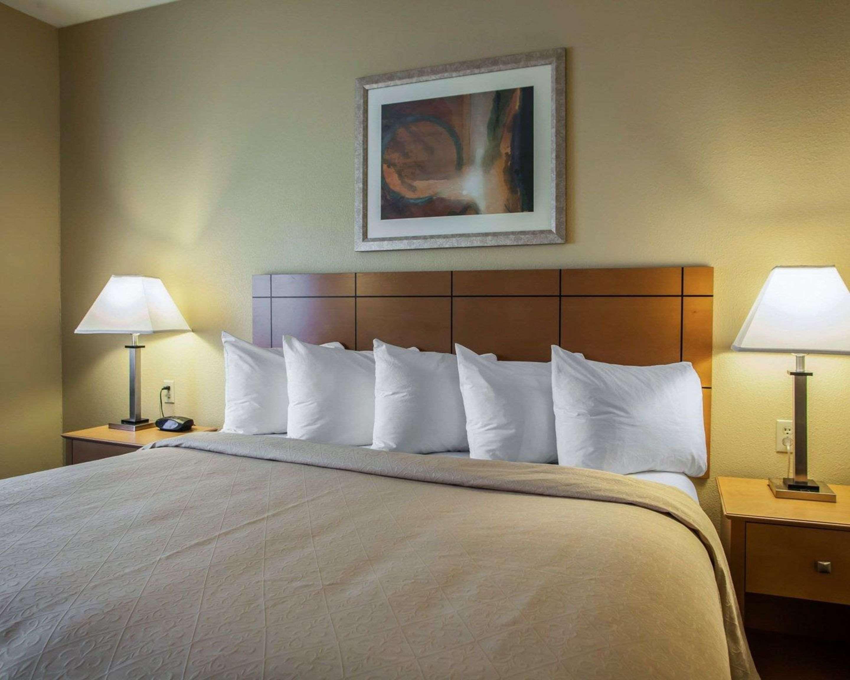 Quality Inn Near I-72 And Hwy 51 Forsyth Extérieur photo
