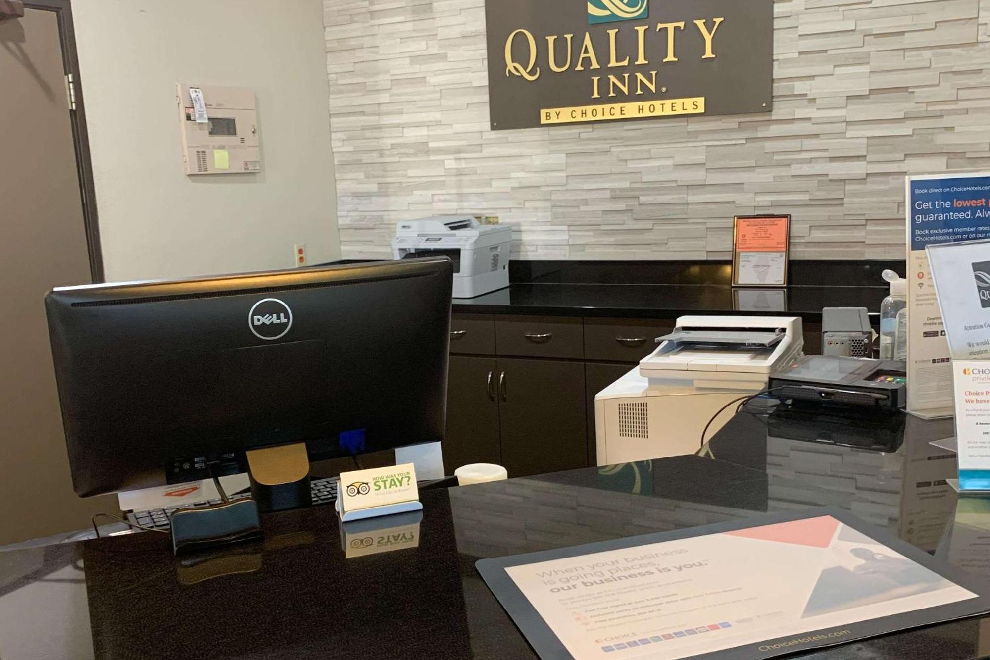 Quality Inn Near I-72 And Hwy 51 Forsyth Extérieur photo