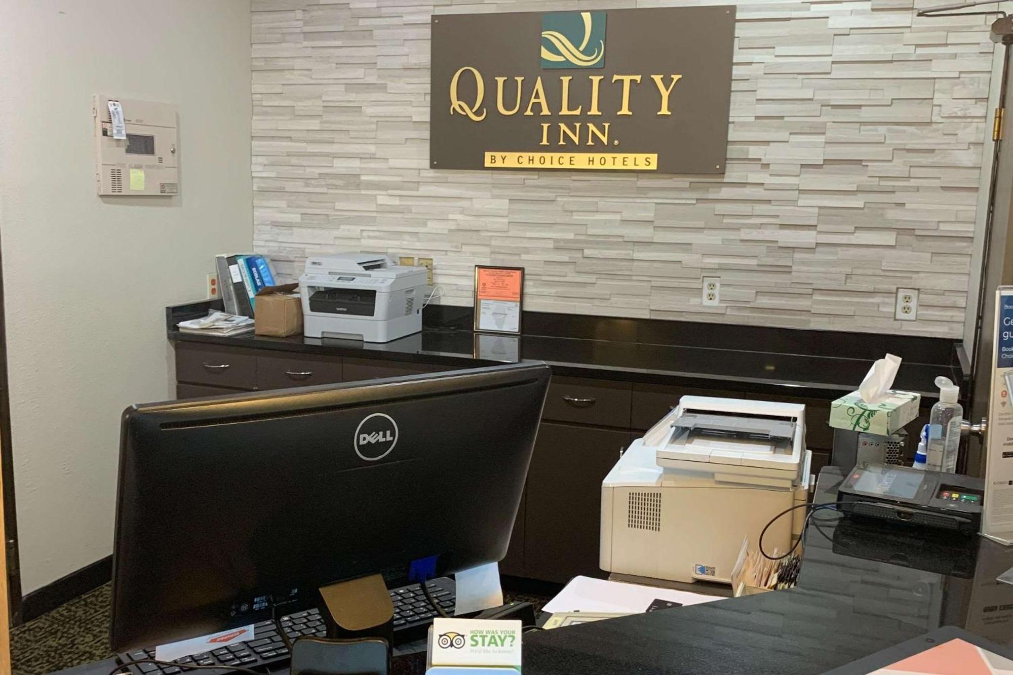 Quality Inn Near I-72 And Hwy 51 Forsyth Extérieur photo
