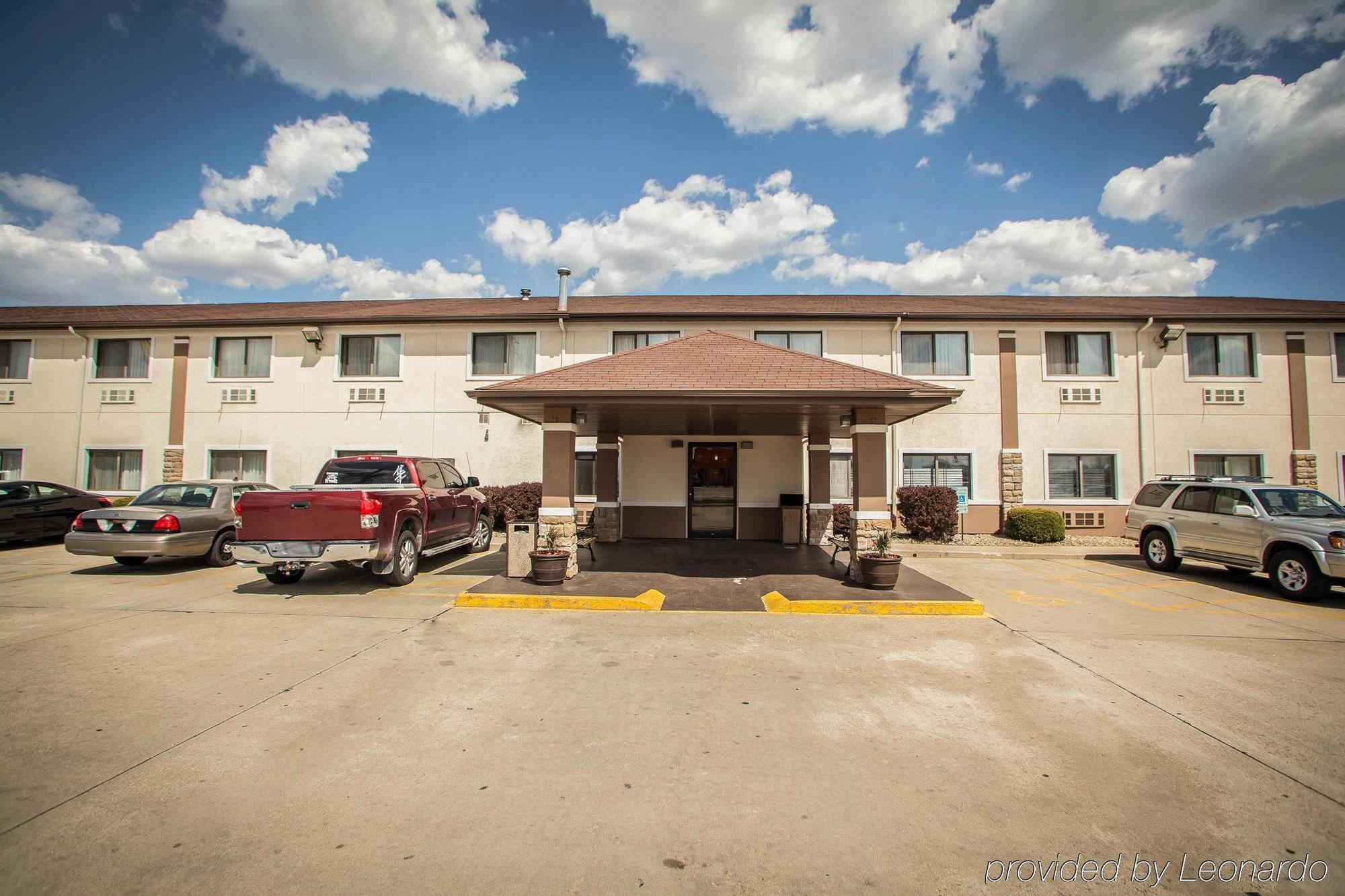 Quality Inn Near I-72 And Hwy 51 Forsyth Extérieur photo