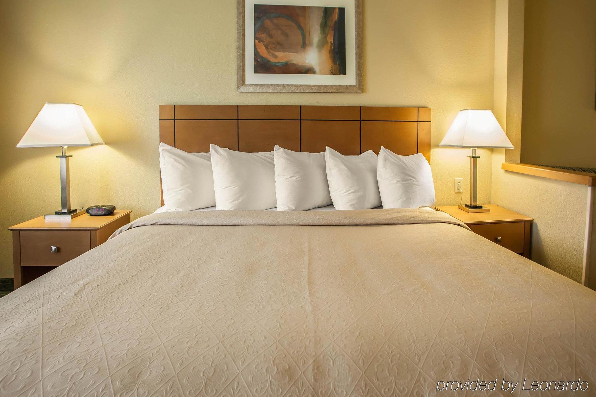 Quality Inn Near I-72 And Hwy 51 Forsyth Extérieur photo